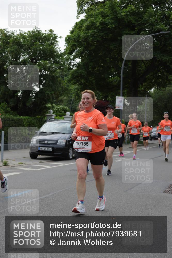 15.06.2025 - REWE Women's Run Jannik Wohlers http://msf.ph/oto/7939681 15.06.2025 08:27:33 Laufen 1043, 10155, 0433 meine-sportfotos.de