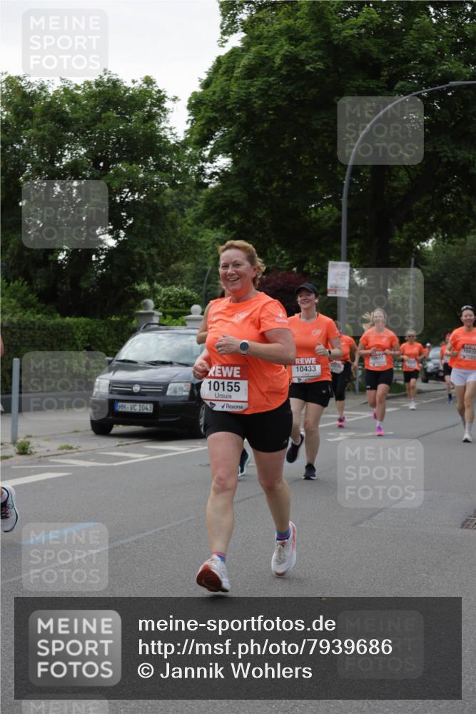 15.06.2025 - REWE Women's Run Jannik Wohlers http://msf.ph/oto/7939686 15.06.2025 08:27:33 Laufen 1043, 10155, 10433, 10651, 10820 meine-sportfotos.de