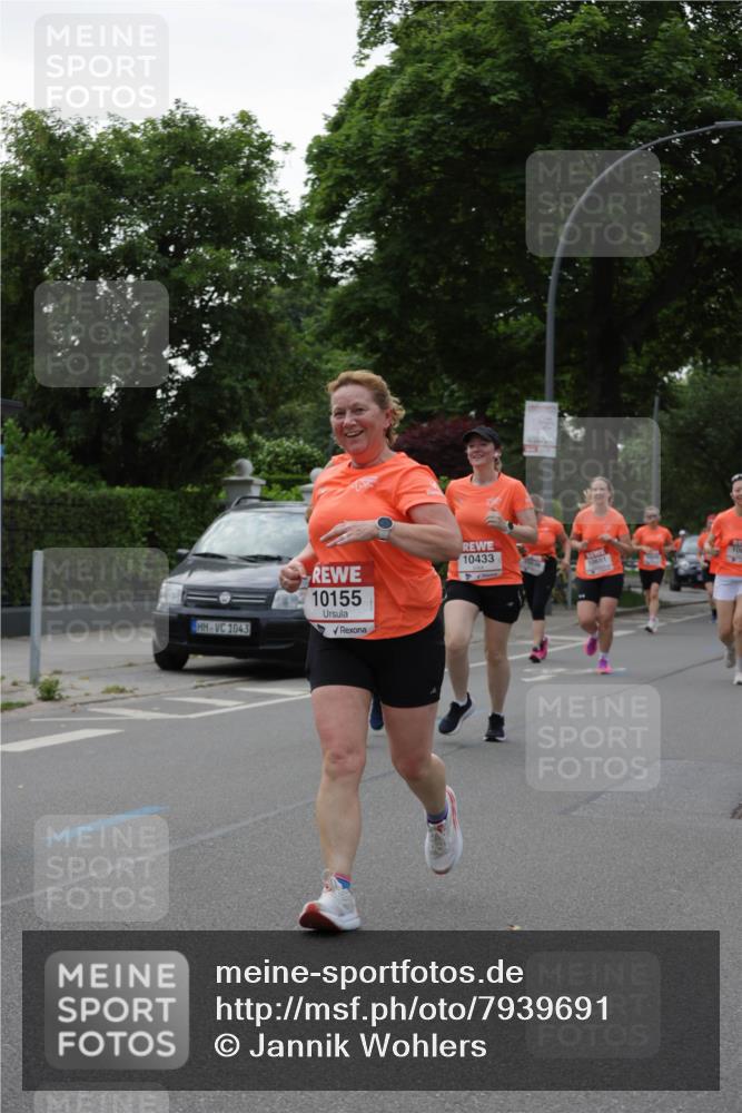 15.06.2025 - REWE Women's Run Jannik Wohlers http://msf.ph/oto/7939691 15.06.2025 08:27:33 Laufen 1043, 10155, 10433, 10651 meine-sportfotos.de
