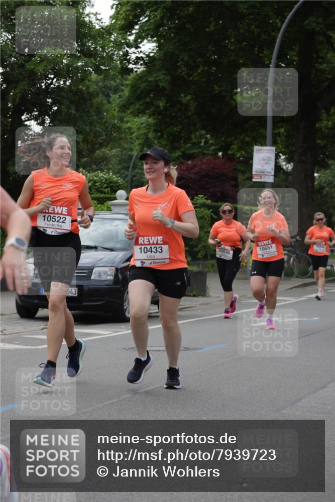 15.06.2025 - REWE Women's Run Jannik Wohlers http://msf.ph/oto/7939723 15.06.2025 08:27:34 Laufen 10522, 043, 10433, 282, 10646, 10651, 10440 meine-sportfotos.de