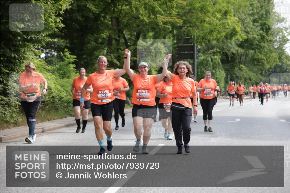 15.06.2025 - REWE Women's Run Jannik Wohlers http://msf.ph/oto/7939729 15.06.2025 10:14:49 Laufen 51, 5035, 5237, 5036, 5382, 5588 meine-sportfotos.de