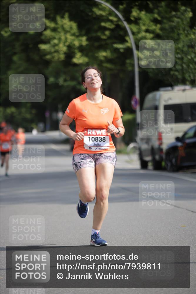 15.06.2025 - REWE Women's Run Jannik Wohlers http://msf.ph/oto/7939811 15.06.2025 08:45:00 Laufen 10838 meine-sportfotos.de