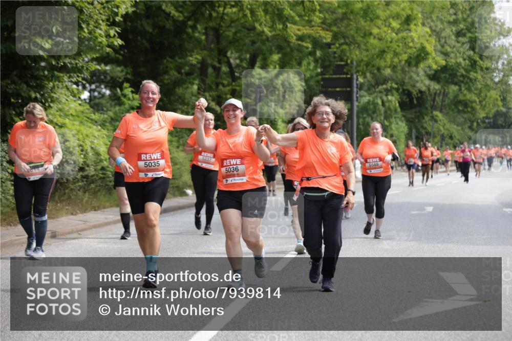 15.06.2025 - REWE Women's Run Jannik Wohlers http://msf.ph/oto/7939814 15.06.2025 10:14:50 Laufen 5035, 5237, 5036, 5588 meine-sportfotos.de