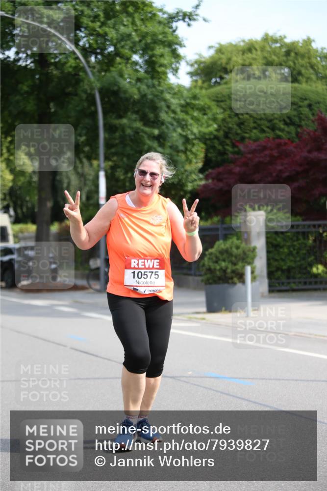 15.06.2025 - REWE Women's Run Jannik Wohlers http://msf.ph/oto/7939827 15.06.2025 09:57:52 Laufen  meine-sportfotos.de