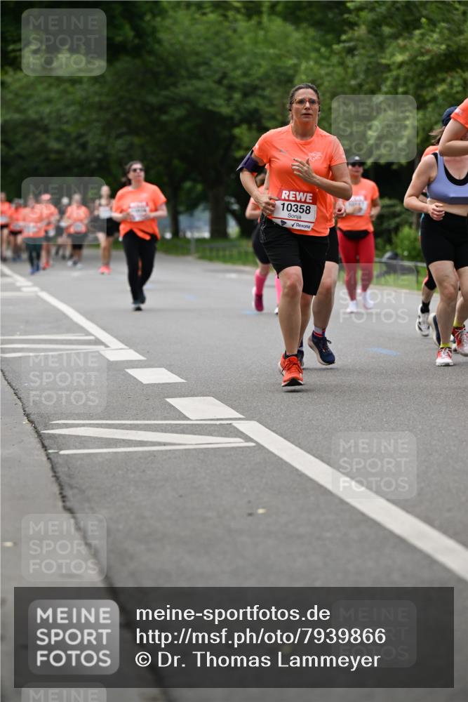 15.06.2025 - REWE Women's Run Dr. Thomas Lammeyer http://msf.ph/oto/7939866 15.06.2025 09:20:42 Laufen 10358 meine-sportfotos.de