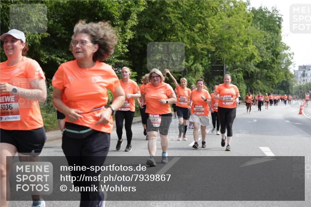 15.06.2025 - REWE Women's Run Jannik Wohlers http://msf.ph/oto/7939867 15.06.2025 10:14:53 Laufen 5036, 237, 5382, 5038, 51, 5587, 5588 meine-sportfotos.de