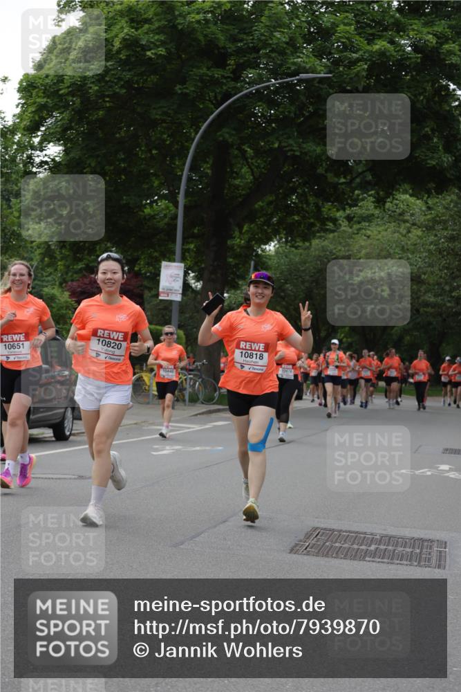 15.06.2025 - REWE Women's Run Jannik Wohlers http://msf.ph/oto/7939870 15.06.2025 08:27:36 Laufen 10651, 10820, 10440, 10818, 10678 meine-sportfotos.de