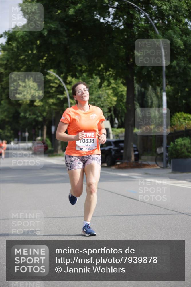 15.06.2025 - REWE Women's Run Jannik Wohlers http://msf.ph/oto/7939878 15.06.2025 08:45:01 Laufen 10838 meine-sportfotos.de