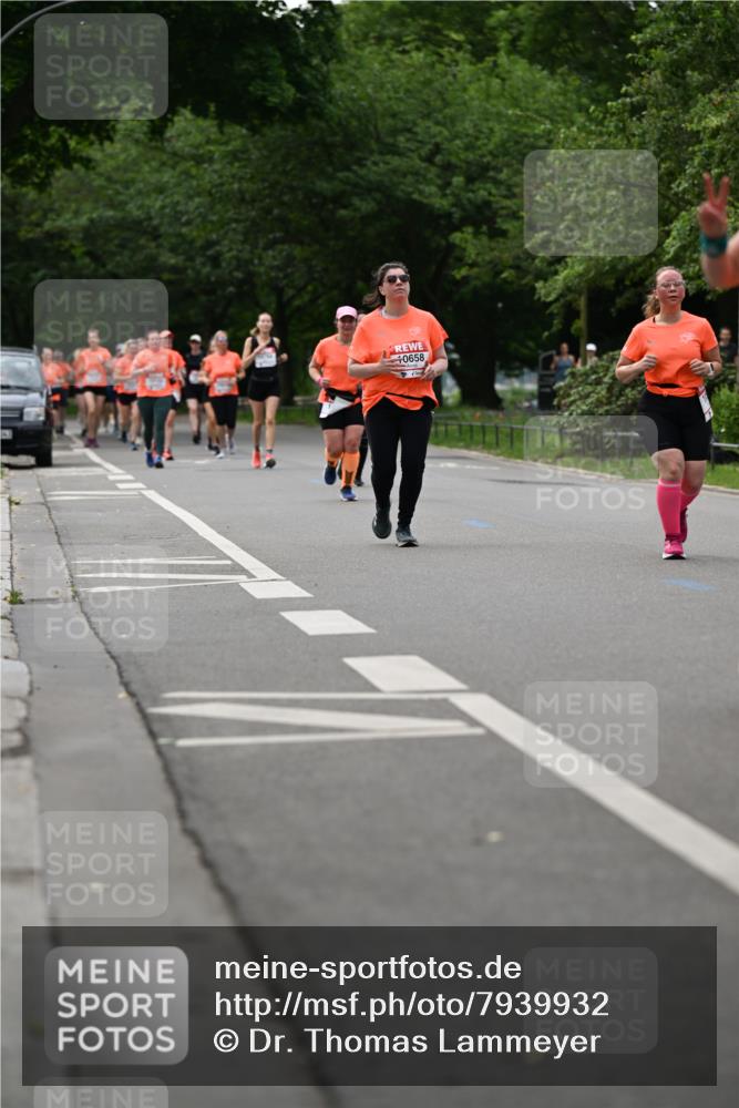 15.06.2025 - REWE Women's Run Dr. Thomas Lammeyer http://msf.ph/oto/7939932 15.06.2025 09:20:44 Laufen 0658 meine-sportfotos.de