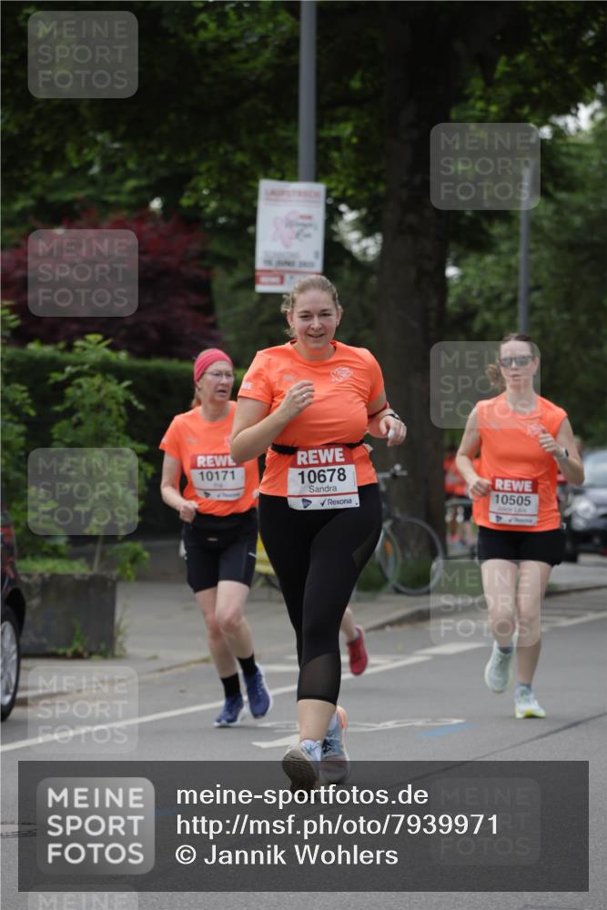 15.06.2025 - REWE Women's Run Jannik Wohlers http://msf.ph/oto/7939971 15.06.2025 08:27:39 Laufen 10171, 10678, 10505 meine-sportfotos.de