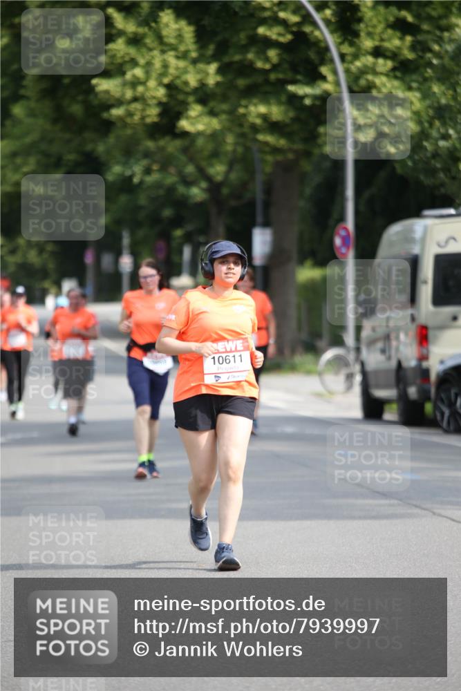 15.06.2025 - REWE Women's Run Jannik Wohlers http://msf.ph/oto/7939997 15.06.2025 09:58:00 Laufen 10611 meine-sportfotos.de
