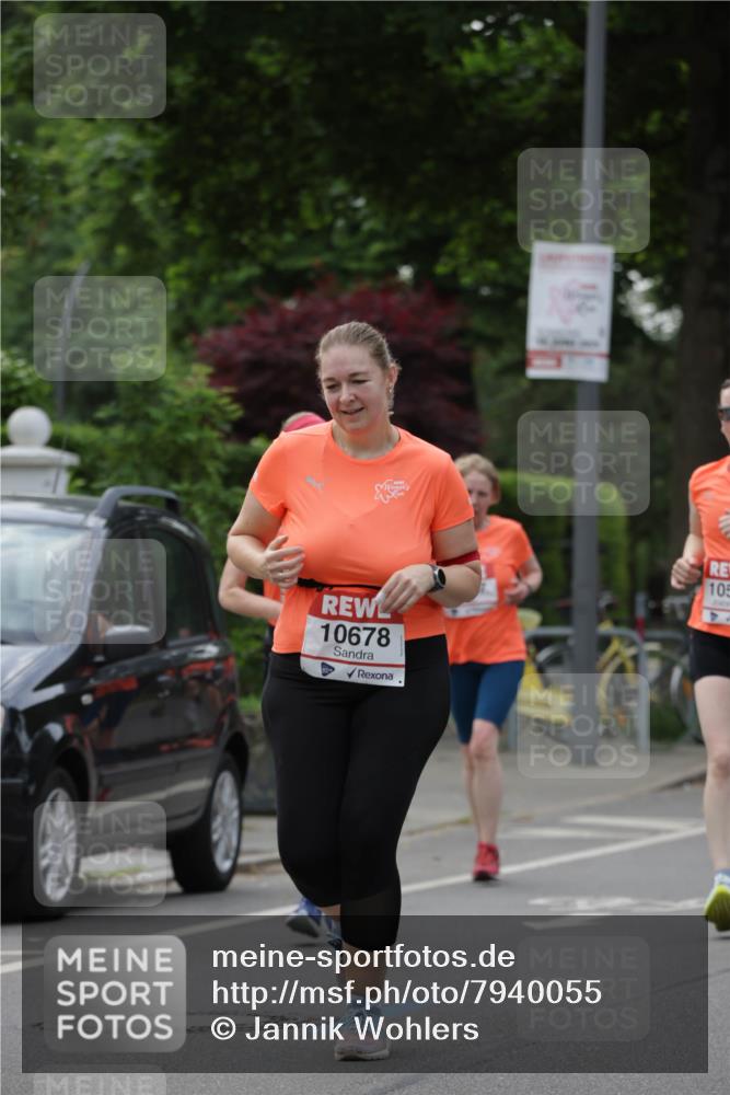 15.06.2025 - REWE Women's Run Jannik Wohlers http://msf.ph/oto/7940055 15.06.2025 08:27:40 Laufen 10678, 105, 4 meine-sportfotos.de