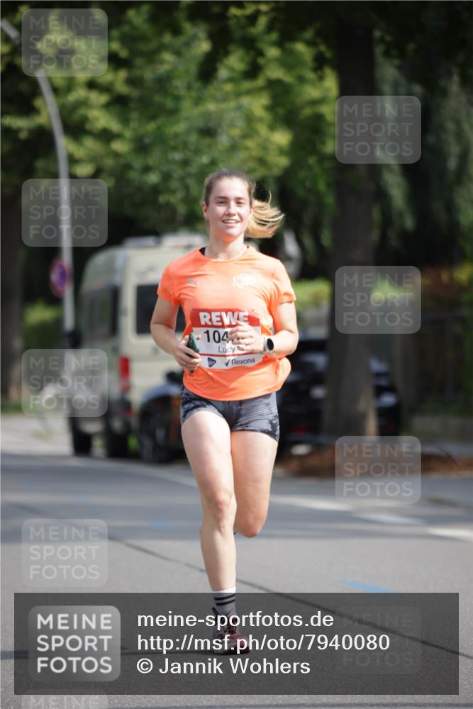 15.06.2025 - REWE Women's Run Jannik Wohlers http://msf.ph/oto/7940080 15.06.2025 08:45:18 Laufen 104 meine-sportfotos.de