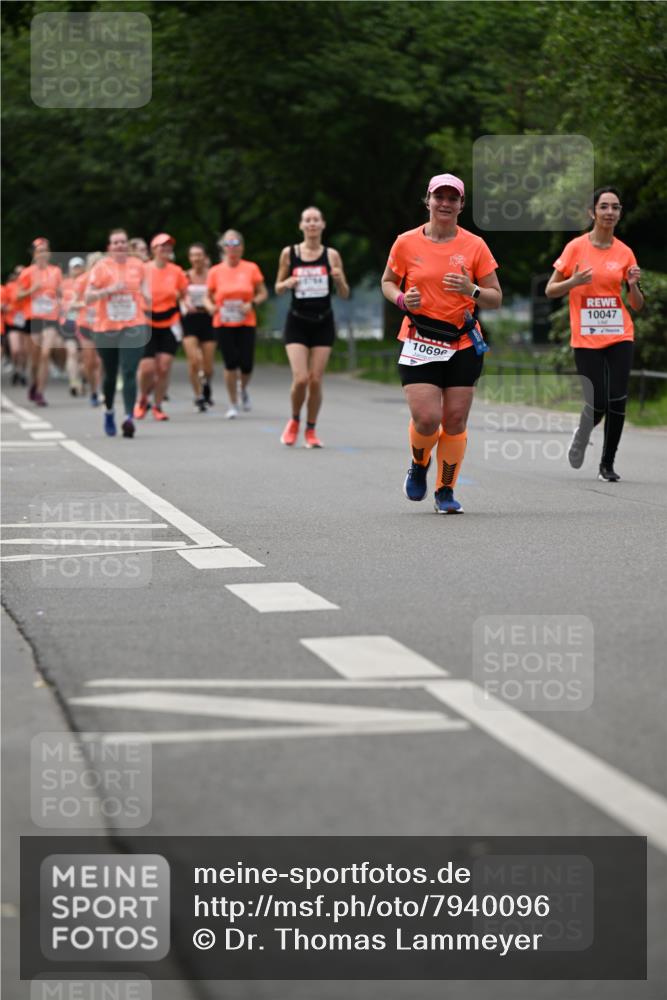 15.06.2025 - REWE Women's Run Dr. Thomas Lammeyer http://msf.ph/oto/7940096 15.06.2025 09:20:47 Laufen 10696, 10047 meine-sportfotos.de