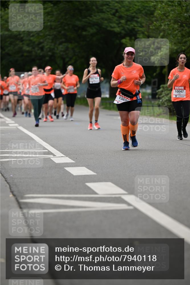 15.06.2025 - REWE Women's Run Dr. Thomas Lammeyer http://msf.ph/oto/7940118 15.06.2025 09:20:48 Laufen 1069, 10047 meine-sportfotos.de