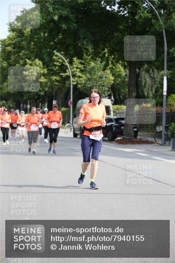 15.06.2025 - REWE Women's Run Jannik Wohlers http://msf.ph/oto/7940155 15.06.2025 09:58:08 Laufen 10625, 10669 meine-sportfotos.de