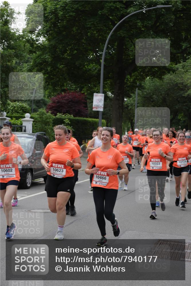15.06.2025 - REWE Women's Run Jannik Wohlers http://msf.ph/oto/7940177 15.06.2025 08:27:48 Laufen 10602, 10623, 10466, 637, 10323, 10124 meine-sportfotos.de