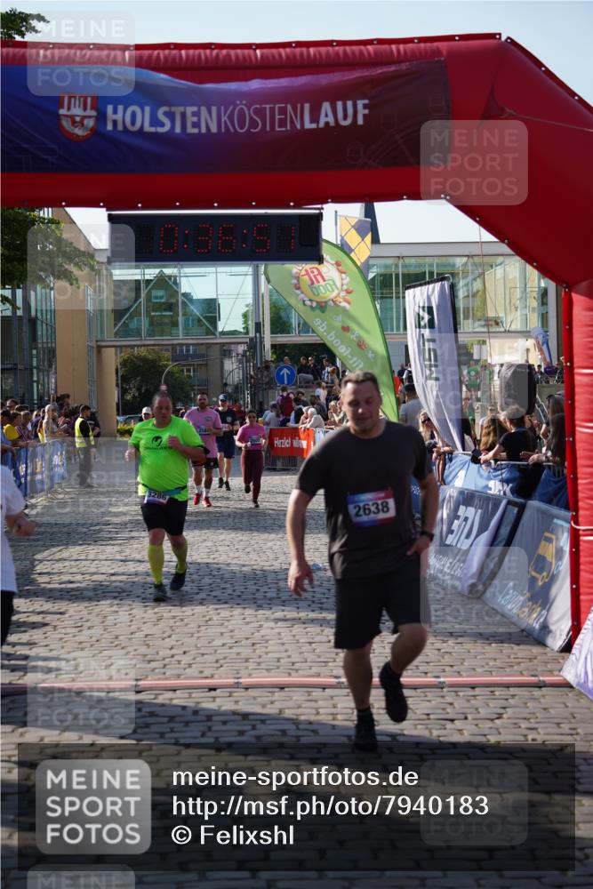 13.06.2025 - Holstenköstenlauf Felixshl http://msf.ph/oto/7940183 13.06.2025 18:06:53 Laufen 2605, 2638, 2743, 3076, 3286, 3584, 3719 meine-sportfotos.de