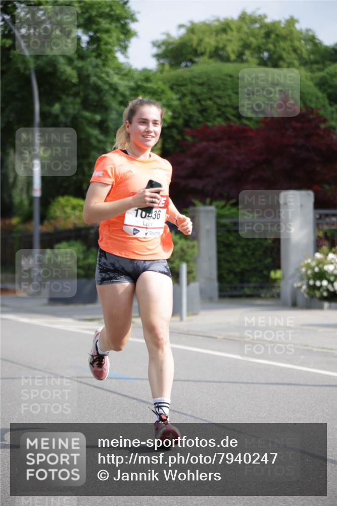 15.06.2025 - REWE Women's Run Jannik Wohlers http://msf.ph/oto/7940247 15.06.2025 08:45:20 Laufen 10436 meine-sportfotos.de