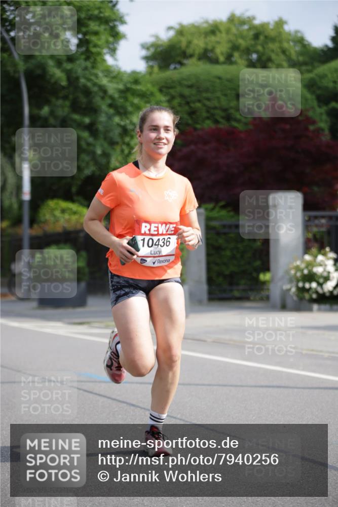15.06.2025 - REWE Women's Run Jannik Wohlers http://msf.ph/oto/7940256 15.06.2025 08:45:20 Laufen 10436 meine-sportfotos.de