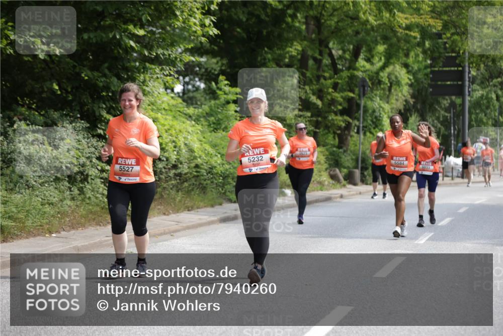 15.06.2025 - REWE Women's Run Jannik Wohlers http://msf.ph/oto/7940260 15.06.2025 10:15:03 Laufen 5527, 5232, 3523, 5584, 5033 meine-sportfotos.de