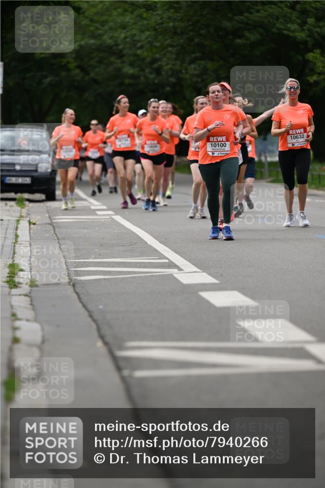 15.06.2025 - REWE Women's Run Dr. Thomas Lammeyer http://msf.ph/oto/7940266 15.06.2025 09:20:52 Laufen 10100, 10632 meine-sportfotos.de