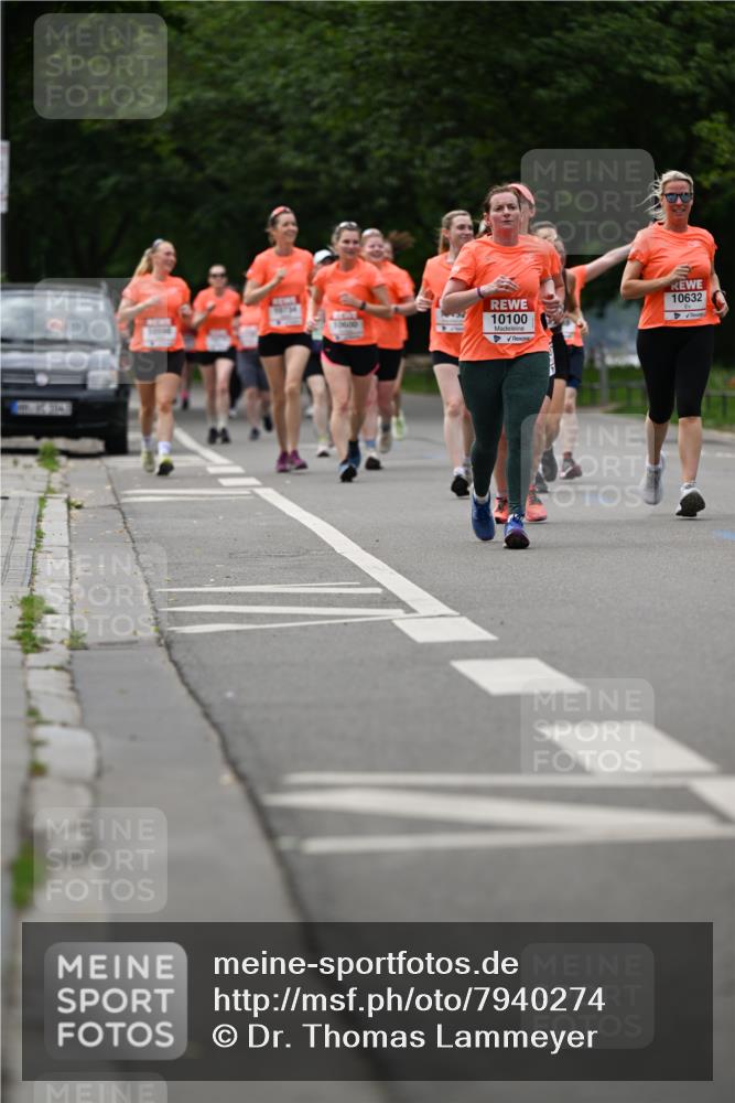 15.06.2025 - REWE Women's Run Dr. Thomas Lammeyer http://msf.ph/oto/7940274 15.06.2025 09:20:52 Laufen 10100, 10632 meine-sportfotos.de