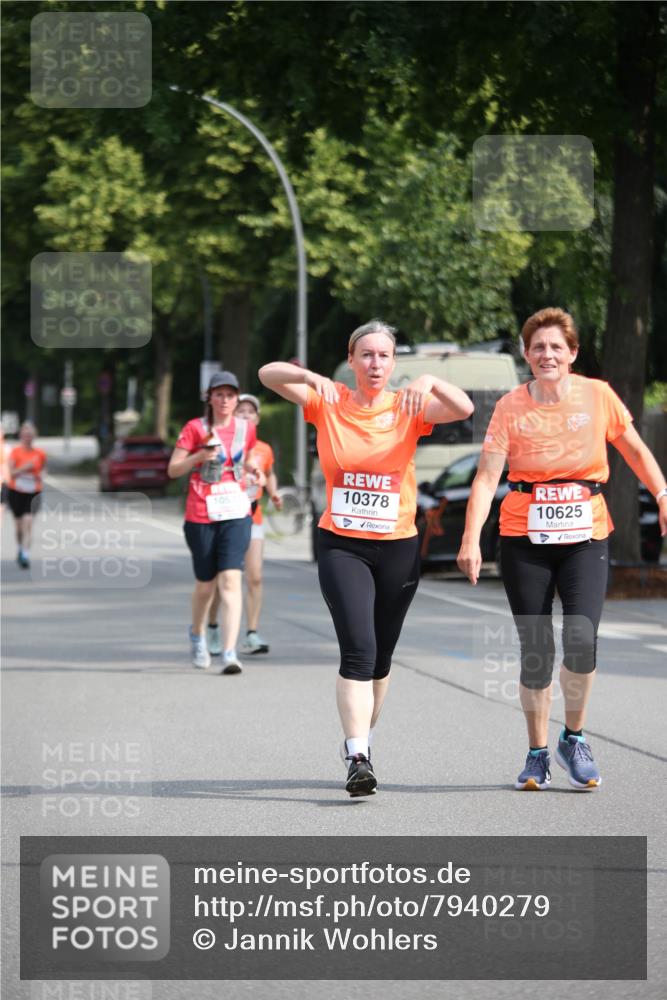 15.06.2025 - REWE Women's Run Jannik Wohlers http://msf.ph/oto/7940279 15.06.2025 09:58:12 Laufen 105, 10378, 10625 meine-sportfotos.de