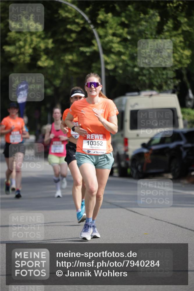 15.06.2025 - REWE Women's Run Jannik Wohlers http://msf.ph/oto/7940284 15.06.2025 08:45:24 Laufen 10352 meine-sportfotos.de
