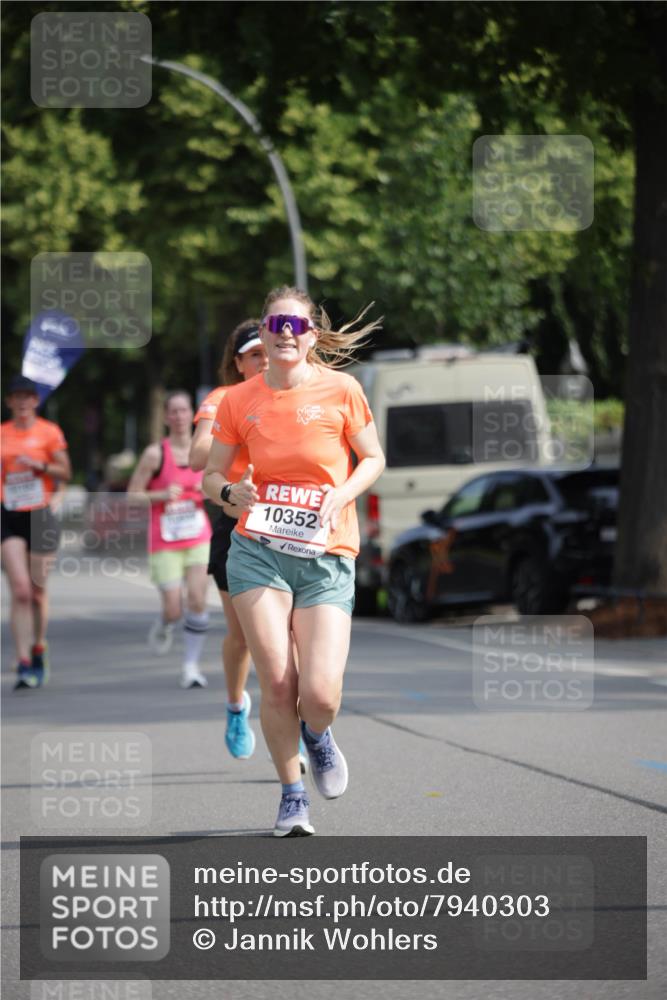 15.06.2025 - REWE Women's Run Jannik Wohlers http://msf.ph/oto/7940303 15.06.2025 08:45:24 Laufen 10352 meine-sportfotos.de
