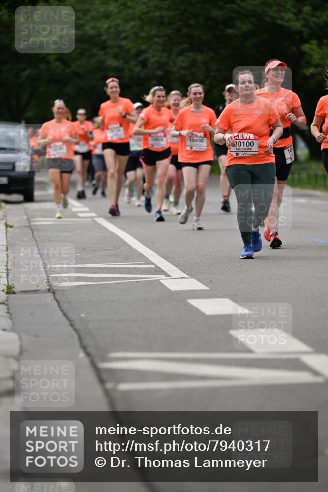 15.06.2025 - REWE Women's Run Dr. Thomas Lammeyer http://msf.ph/oto/7940317 15.06.2025 09:20:53 Laufen 10492, 0100 meine-sportfotos.de