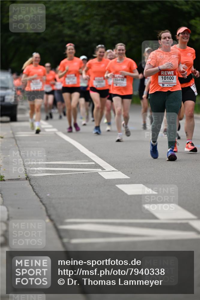 15.06.2025 - REWE Women's Run Dr. Thomas Lammeyer http://msf.ph/oto/7940338 15.06.2025 09:20:53 Laufen 10452, 10100 meine-sportfotos.de