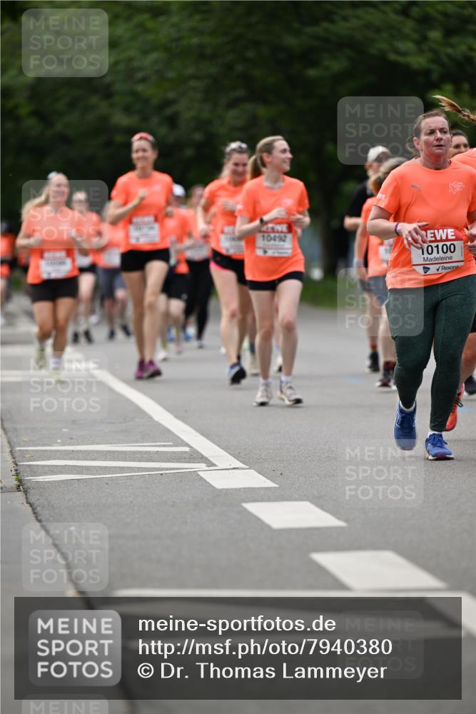 15.06.2025 - REWE Women's Run Dr. Thomas Lammeyer http://msf.ph/oto/7940380 15.06.2025 09:20:54 Laufen 10492, 10100 meine-sportfotos.de
