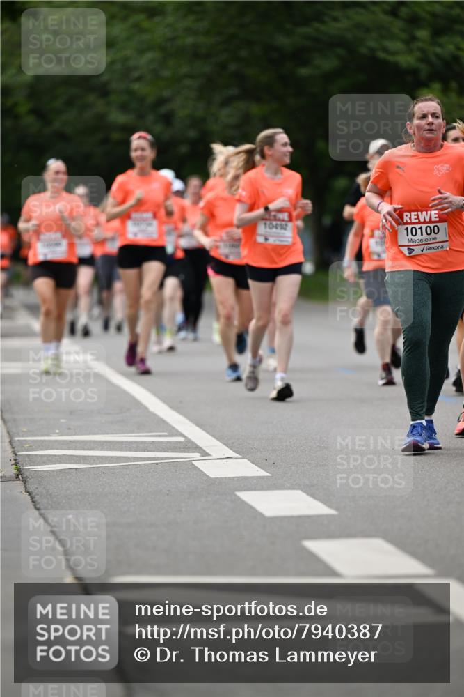 15.06.2025 - REWE Women's Run Dr. Thomas Lammeyer http://msf.ph/oto/7940387 15.06.2025 09:20:54 Laufen 10490, 10100 meine-sportfotos.de