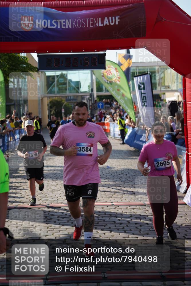 13.06.2025 - Holstenköstenlauf Felixshl http://msf.ph/oto/7940498 13.06.2025 18:07:00 Laufen 2605, 2704, 3027, 3076, 3577, 3584, 3719, 3783, 3827 meine-sportfotos.de