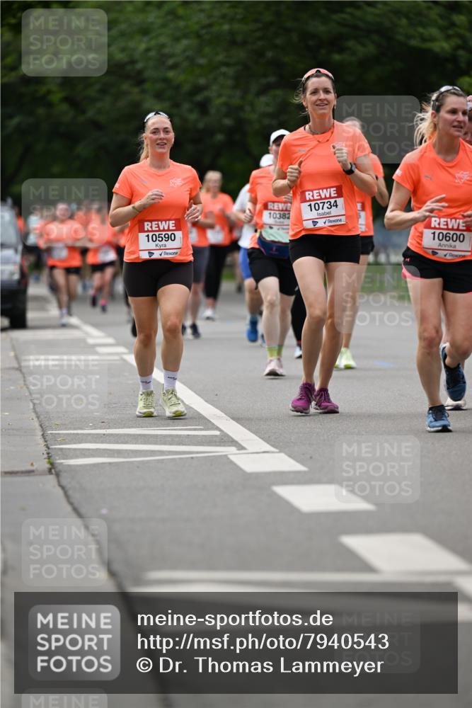 15.06.2025 - REWE Women's Run Dr. Thomas Lammeyer http://msf.ph/oto/7940543 15.06.2025 09:20:58 Laufen 10590, 10382, 10734, 10600 meine-sportfotos.de