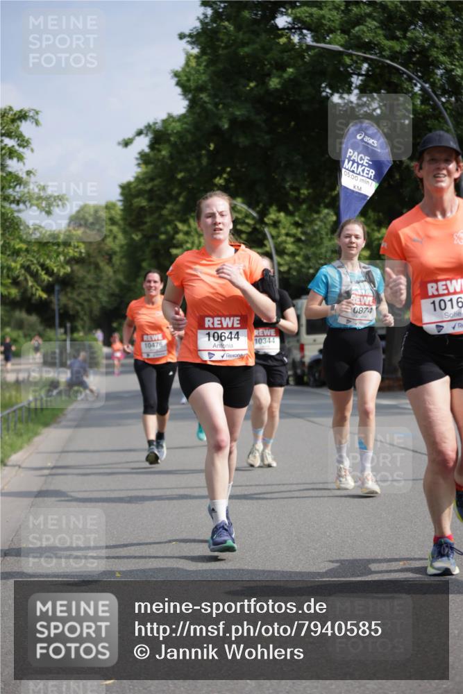 15.06.2025 - REWE Women's Run Jannik Wohlers http://msf.ph/oto/7940585 15.06.2025 08:45:30 Laufen 10644, 10344, 10476, 05, 00, 0874, 1016 meine-sportfotos.de