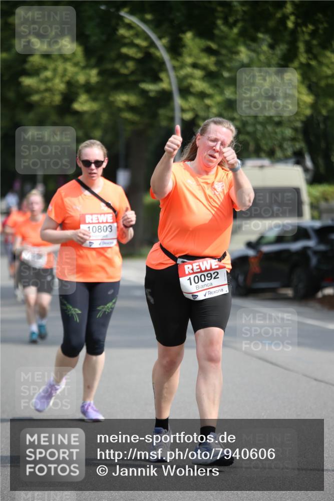 15.06.2025 - REWE Women's Run Jannik Wohlers http://msf.ph/oto/7940606 15.06.2025 09:58:22 Laufen 10803, 10092 meine-sportfotos.de
