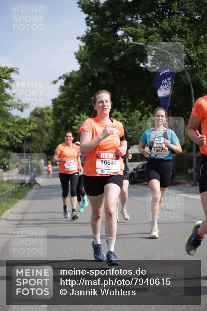 15.06.2025 - REWE Women's Run Jannik Wohlers http://msf.ph/oto/7940615 15.06.2025 08:45:31 Laufen 10874, 10644 meine-sportfotos.de
