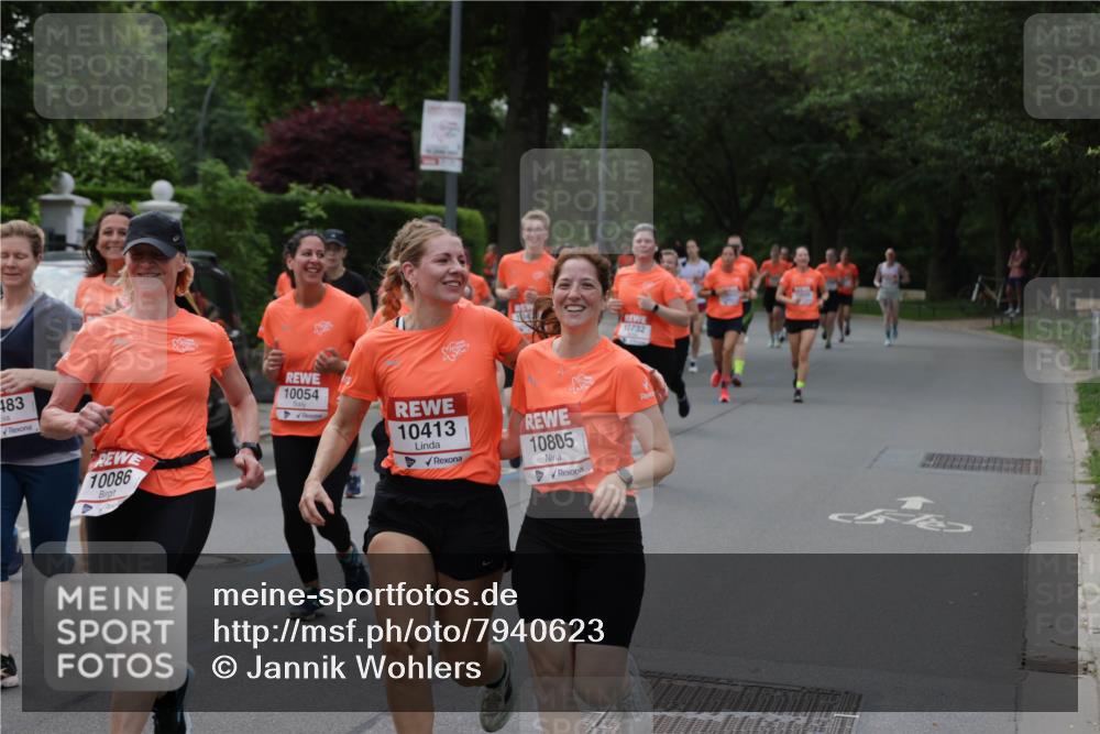 15.06.2025 - REWE Women's Run Jannik Wohlers http://msf.ph/oto/7940623 15.06.2025 08:27:57 Laufen 483, 10086, 10054, 704, 10732, 10413, 10805 meine-sportfotos.de