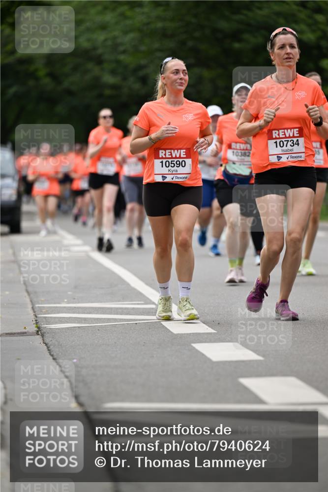 15.06.2025 - REWE Women's Run Dr. Thomas Lammeyer http://msf.ph/oto/7940624 15.06.2025 09:20:59 Laufen 10734, 10382, 10590 meine-sportfotos.de