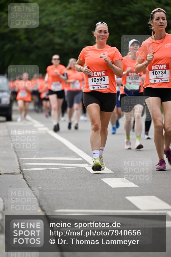 15.06.2025 - REWE Women's Run Dr. Thomas Lammeyer http://msf.ph/oto/7940656 15.06.2025 09:20:59 Laufen 10590, 10382, 10734 meine-sportfotos.de