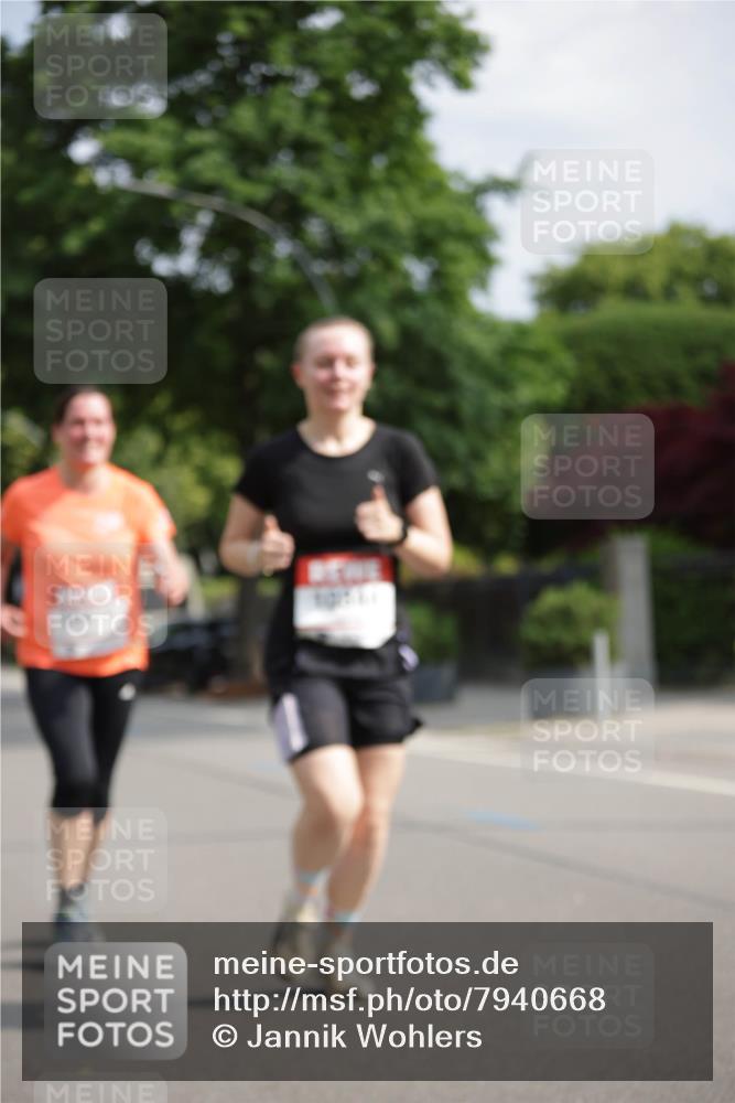 15.06.2025 - REWE Women's Run Jannik Wohlers http://msf.ph/oto/7940668 15.06.2025 08:45:32 Laufen  meine-sportfotos.de