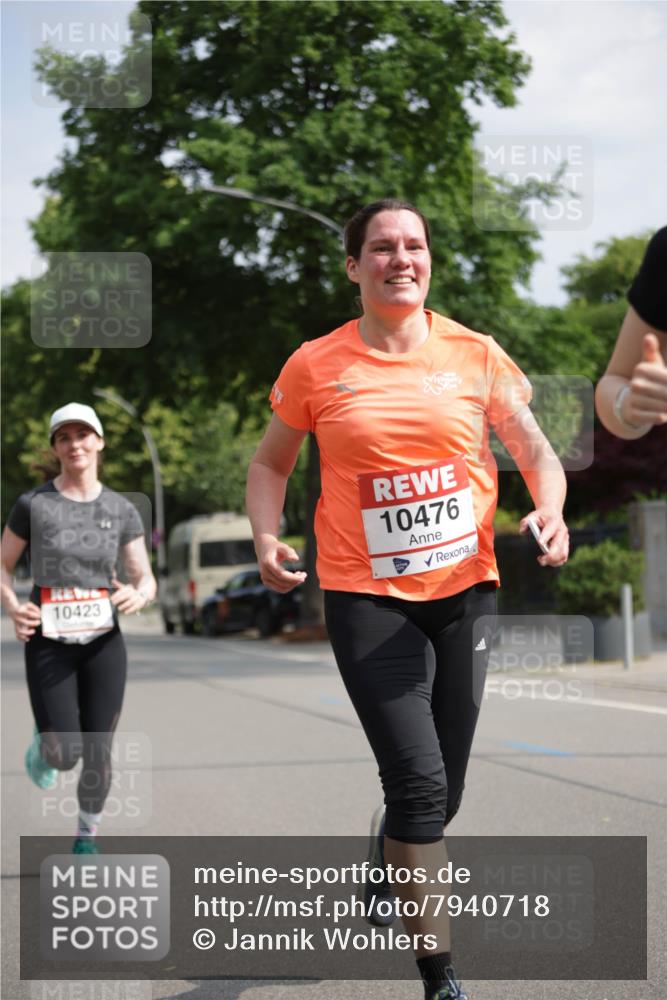 15.06.2025 - REWE Women's Run Jannik Wohlers http://msf.ph/oto/7940718 15.06.2025 08:45:33 Laufen 10423, 10476 meine-sportfotos.de