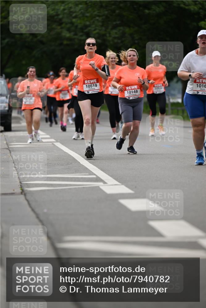 15.06.2025 - REWE Women's Run Dr. Thomas Lammeyer http://msf.ph/oto/7940782 15.06.2025 09:21:03 Laufen 10135, 10519, 10148, 101, 30, 1016 meine-sportfotos.de
