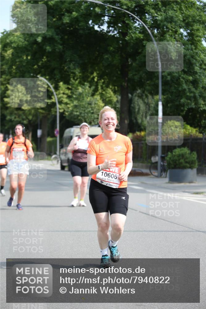 15.06.2025 - REWE Women's Run Jannik Wohlers http://msf.ph/oto/7940822 15.06.2025 09:58:29 Laufen 10606 meine-sportfotos.de