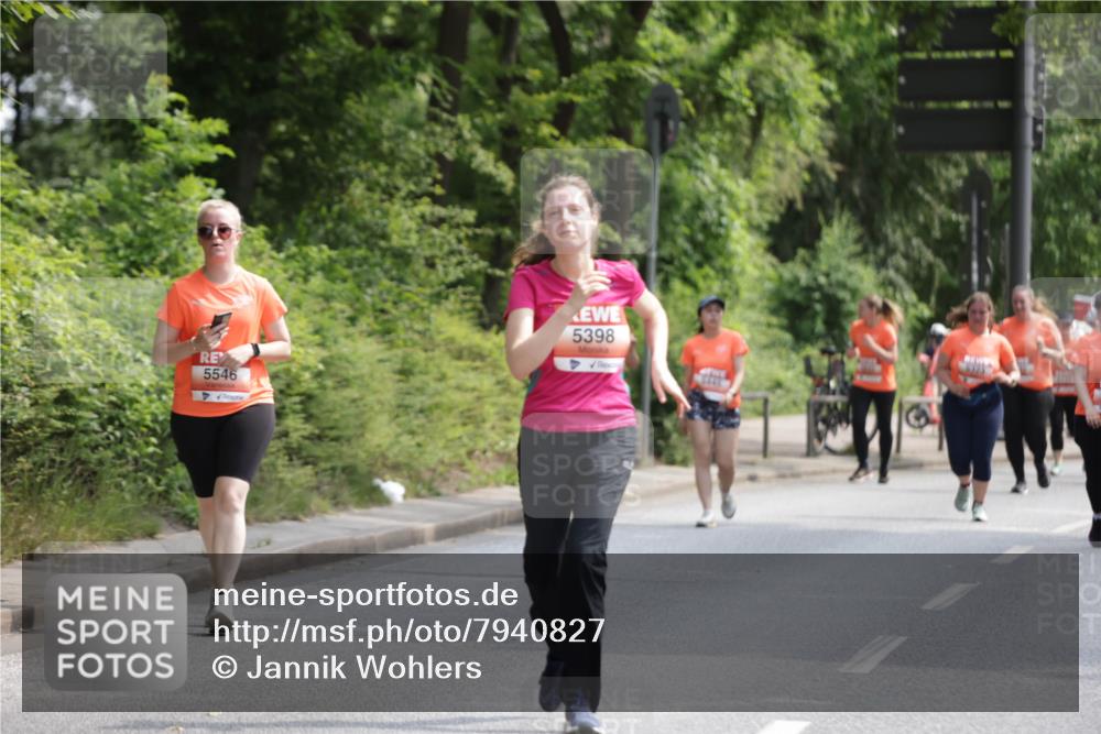 15.06.2025 - REWE Women's Run Jannik Wohlers http://msf.ph/oto/7940827 15.06.2025 10:15:14 Laufen 5546, 5398, 5446 meine-sportfotos.de