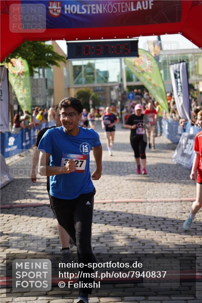 13.06.2025 - Holstenköstenlauf Felixshl http://msf.ph/oto/7940837 13.06.2025 18:07:07 Laufen 2250, 2621, 2704, 3027, 3236, 3293, 3577, 3783, 3812, 3827 meine-sportfotos.de