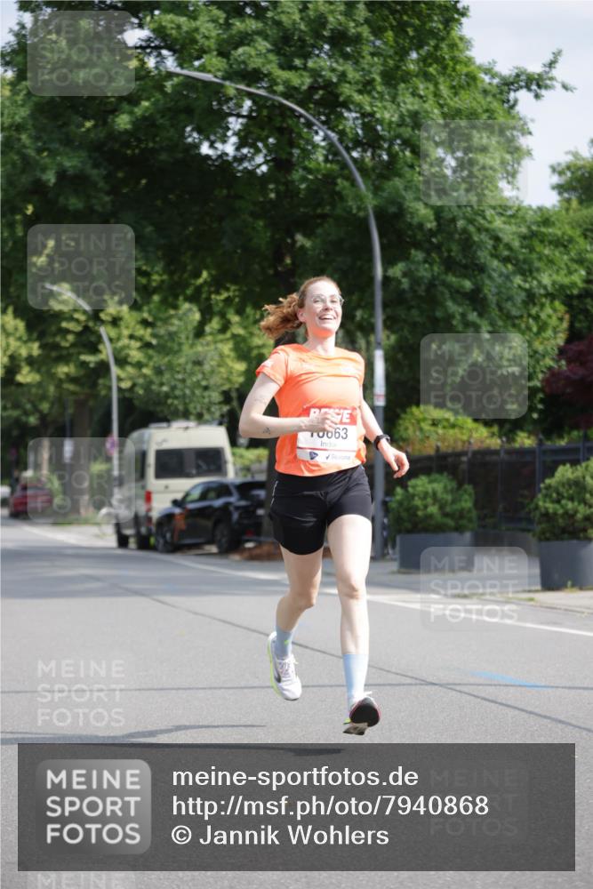 15.06.2025 - REWE Women's Run Jannik Wohlers http://msf.ph/oto/7940868 15.06.2025 08:45:37 Laufen 10063 meine-sportfotos.de