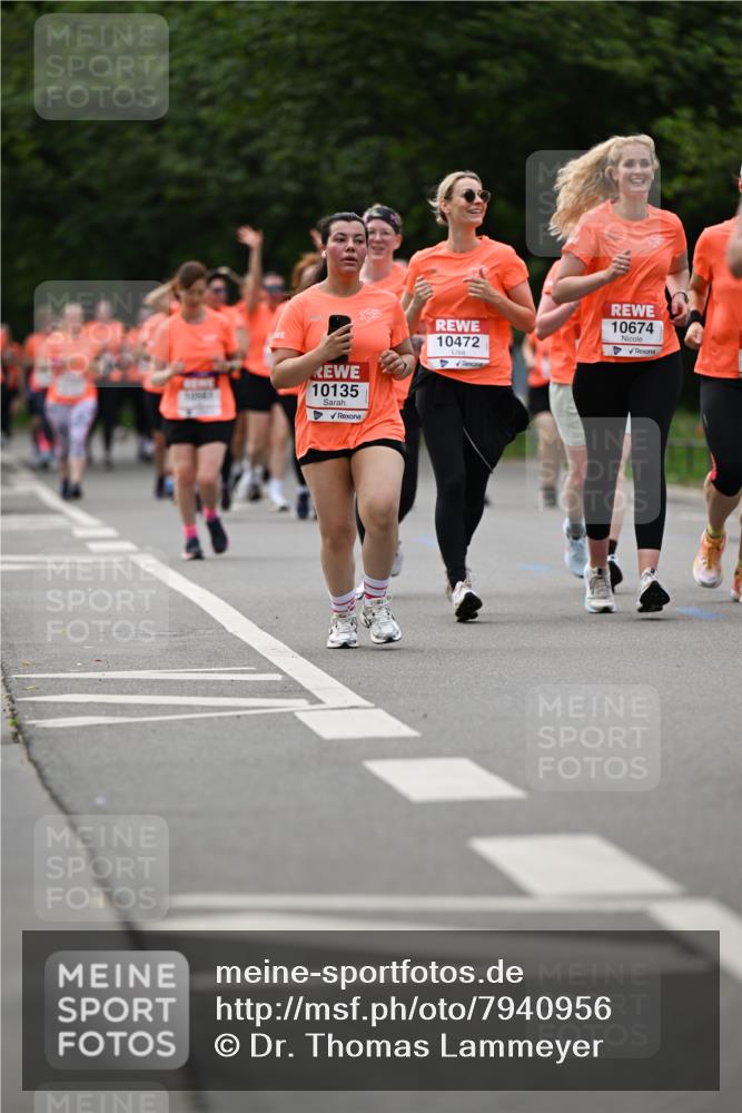 15.06.2025 - REWE Women's Run Dr. Thomas Lammeyer http://msf.ph/oto/7940956 15.06.2025 09:21:07 Laufen 10472, 10135, 10674 meine-sportfotos.de